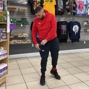 Meet your Posher, Fadi